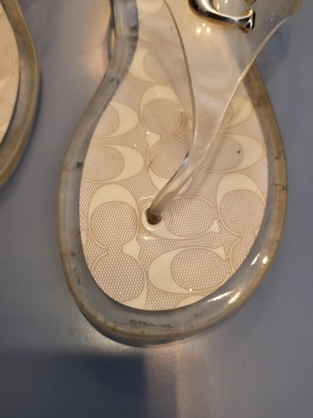 Coach Clear Jelly Thong Sandals in Clear/Beige - Picture 3 of 6